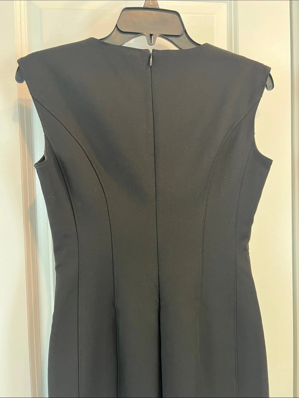 NWT White House Black Market Black V-Neck Sheath Dress - Picture 4 of 7